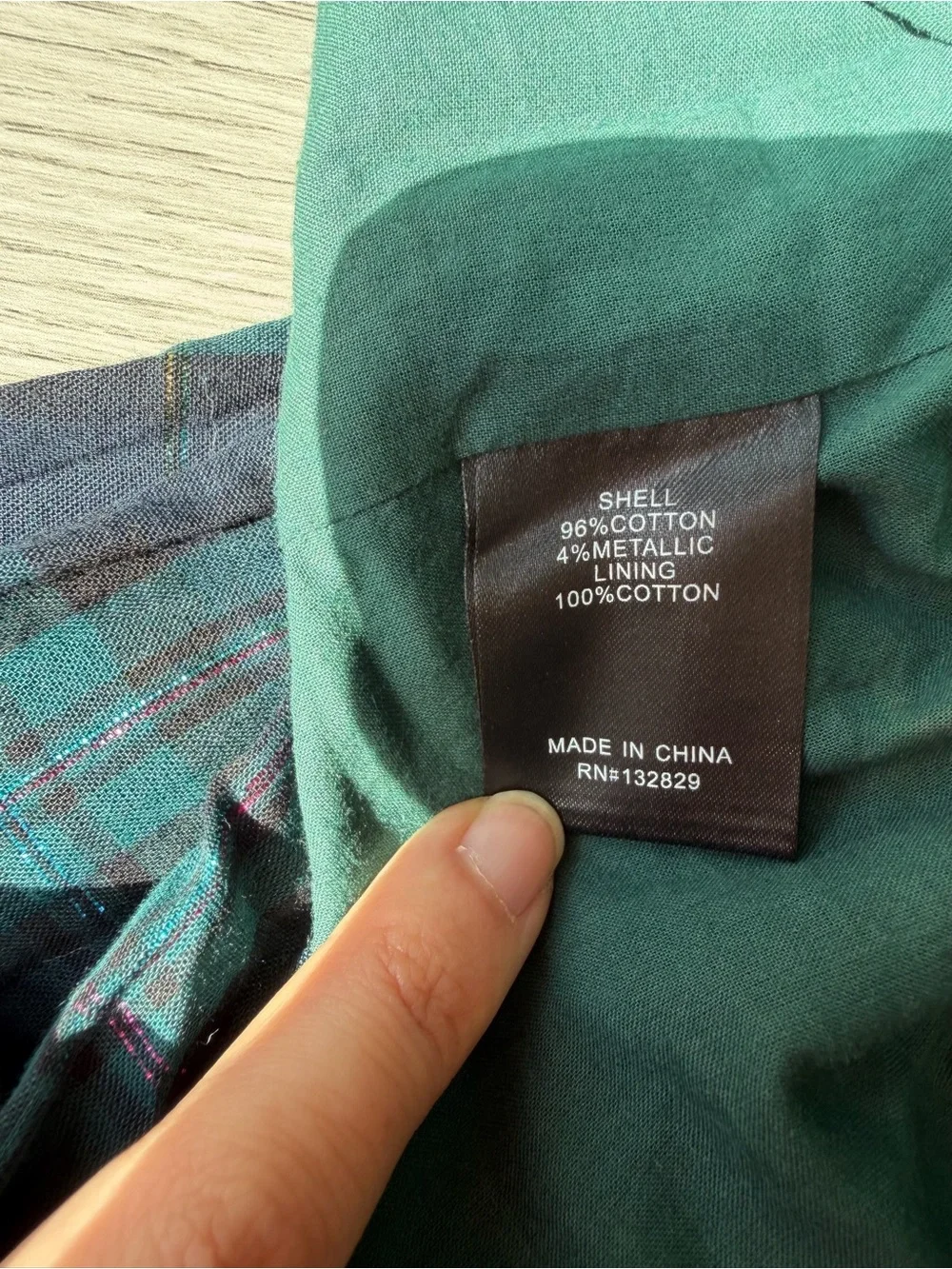 LOVERS AND FRIENDS Cameryn Top in Forest Green - Picture 5 of 6